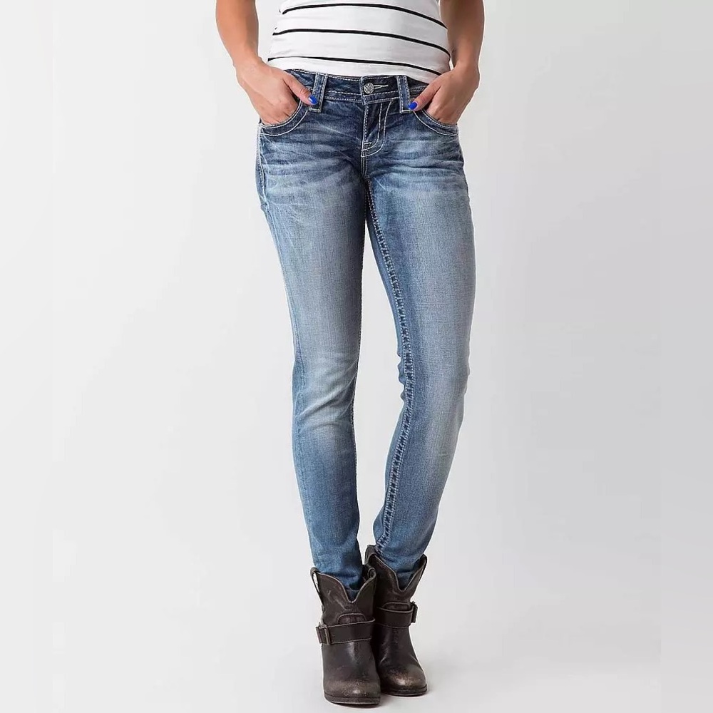 Miss Me Signature Skinny Jeans